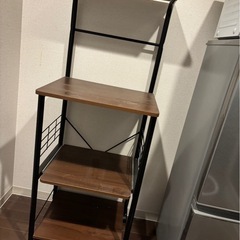 食器棚の画像