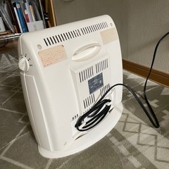 電気ストーブの画像
