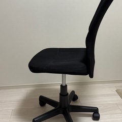 オフィスチェア デスクチェア メッシュチェア ブラックの画像