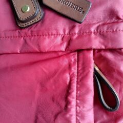 ショルダーバッグ　sorgiere　手提げバッグ　赤色　ナイロンバッグの画像