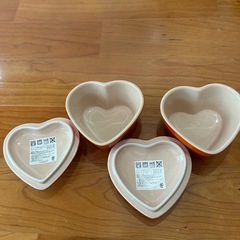 ル・クルーゼ(Le Creuset) 耐熱容器 プチ・ラムカン・ダムール・セット オレンジ 耐熱 耐冷 電子レンジ オーブンの画像