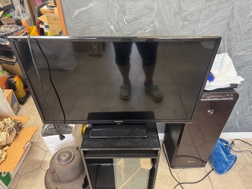 パナソニック TH-32J300 地上・BS・110度CSデジタルハイビジョン液晶テレビ 32V型