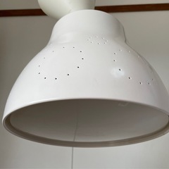 IKEAペンダントランプ✨LED電球付きの画像