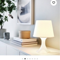 IKEA テーブルランプ ラムパンの画像