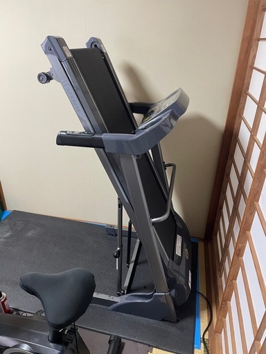 受渡者様決定　
ルームランナー　 アルインコ　AFR1016