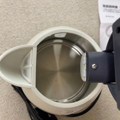 車内ケトル Meltec CK-673　の画像