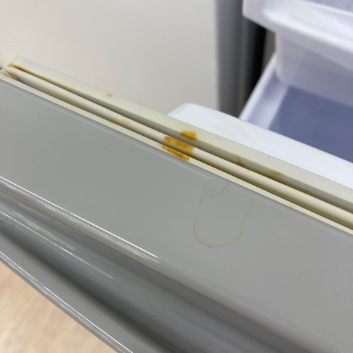 【6か月間の動作保証付き】SHARPの2ドア冷蔵庫SH-D14B-Sのご紹介です