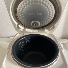 炊飯器　2013年製造の画像