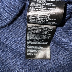 エイチアンドエム　H &M パーカー　ニット　サイズS 身幅64、総丈51、袖丈65センチの画像