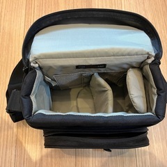 lowepro EX160 カメラバッグ ショルダーバッグの画像