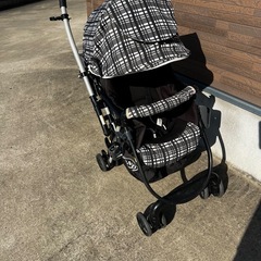 【無料】ベビーカーの画像