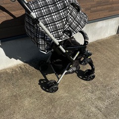 【無料】ベビーカーの画像
