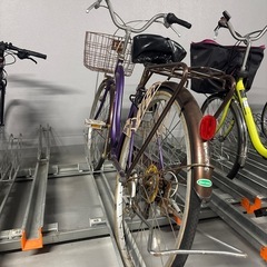 ギア自転車（空気入れてもすぐ抜けます）の画像