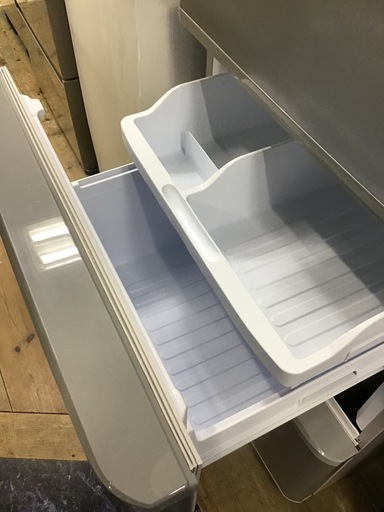 ●販売終了●SHARP     3ドア冷蔵庫　2024年製　350L     自動製氷なし　中古品