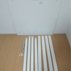 IKEAテーブルの画像