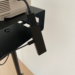 【お譲りします】プロジェクターと置く台の画像