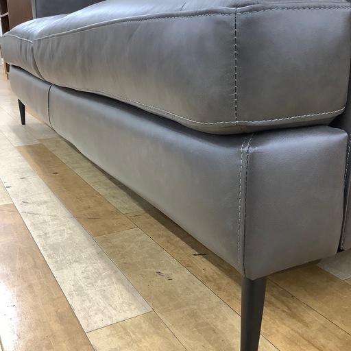 【お値下げしました！】ニトリ  3人掛けソファー　入荷しました。