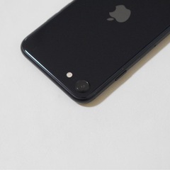 新品 iPhone SE 3 ミッドナイト 64gb SIMフリーの画像