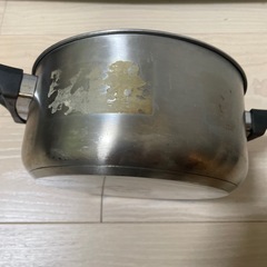 鍋　直径20センチほどの画像