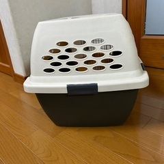 犬用クレートの画像