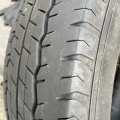 ハイエース純正　ダンロップ　195/80R15の画像