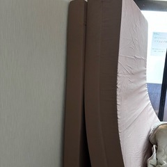 ほぼ未使用 三つ折りの硬めマットレスの画像