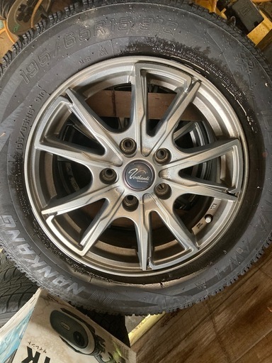 195/65R15 スタッドレスタイヤホイール4本セット
