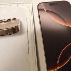 iPhone 16pro 256GBデザートチタニウム 両面新品交換済の画像