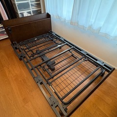 【フランスベッド】グランマックス プレミアム セミダブル 電動リクライニングベッド（フレーム＋マットレスセット）の画像
