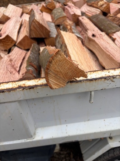 薪の王様！大分県産 樫の薪 軽トラック1台分 薪の王様！大分県産 樫の薪 軽トラック1台分