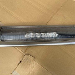 セレナc25リアハイマウントストップランプクリアの画像