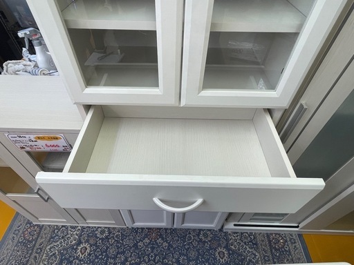 【リサイクルサービス八光】幅56.6㎝　セルシナ　食器棚　ホワイト　CEC-1855DGHF