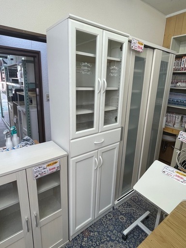 【リサイクルサービス八光】幅56.6㎝　セルシナ　食器棚　ホワイト　CEC-1855DGHF