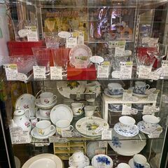 【愛品倶楽部柏店】ビレロイ&ボッホ　ジャマイカシリーズ　ティーセット　楽園の鳥、リンゴ、梨の画像