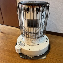 トヨトミ　
石油ストーブ　　の画像