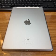 ☆美品☆iPad Air A1475 cellular 動作OK　他とまとめて大歓迎です！！の画像