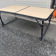 キャンプ　アウトドア用品の画像