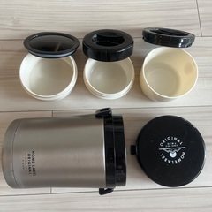 あげます　弁当箱　Lunch box 保温　大きめの画像