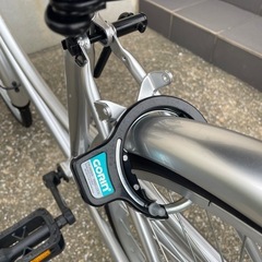 【美品】自転車24型シルバーLEDライト付きの画像