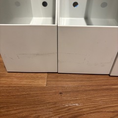 ファイルボックスと小物ハンガーの画像