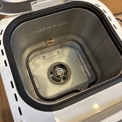 【今週中受け取り可能な方¥2000】【使用数回のみ】ホームベーカリー の画像