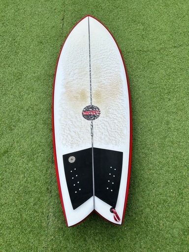 JSサーフボード レッドバロンツインフィン5'5 フィン付き
