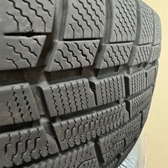 アルミセット冬用タイヤ4本(TOYOタイヤ+GRASSアルミホイール)の画像