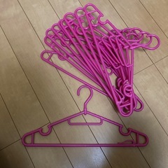 ハンガー　ピンク　10本セットの画像
