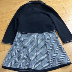 フォーマル　ワンピース　ジャケット　120  女子　卒園式　入学式　
赤ちゃん本舗の画像