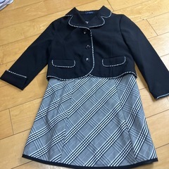 フォーマル　ワンピース　ジャケット　120  女子　卒園式　入学式　
赤ちゃん本舗の画像