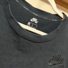 NIKE 7分丈シャツの画像