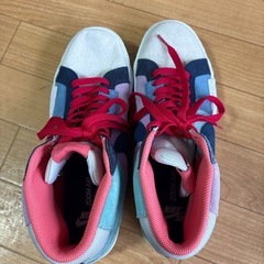 NIKE  スニーカーの画像