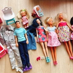 まとめ割！バービーなど人形、車、ベビーカー、マタニティ人形　家具付き大量セット！Barbie　　の画像