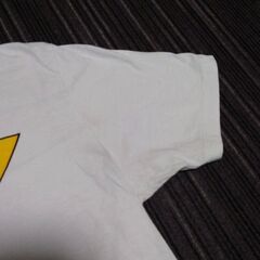 Sサイズ　ポケモン　ピカチュウ　ウッウ　グラニフ　半袖Tシャツ　丸呑み　白の画像